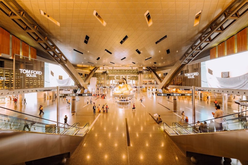 Centro comercial con calefacción de techo radiante